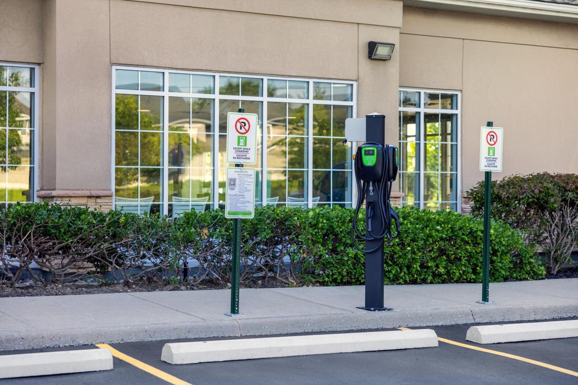 Homewood Suites By Hilton Cambridge-Waterloo, Ontario Екстериор снимка